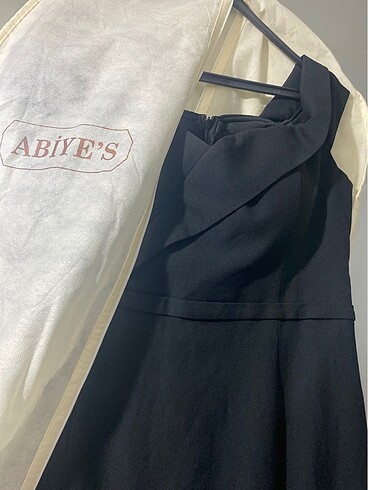 Kayık yaka yırtmaç detaylı uzun abiye - Görsel 5