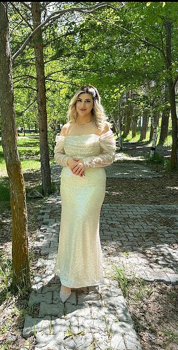 Nişanlık gece elbisesi abiye