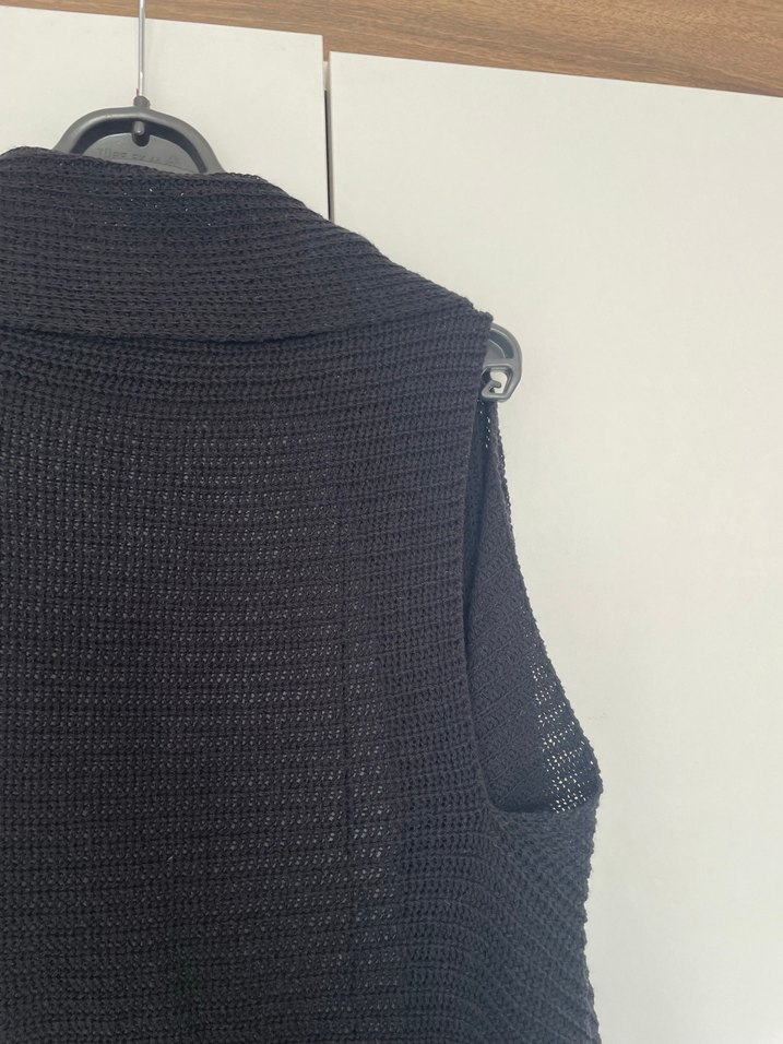 Siyah Midi Örme Kolsuz Hırka - Görsel 3