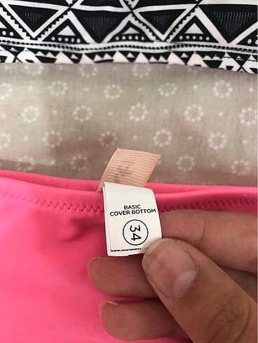 xs Beden Penti pembe siyah desenli bikini takımı