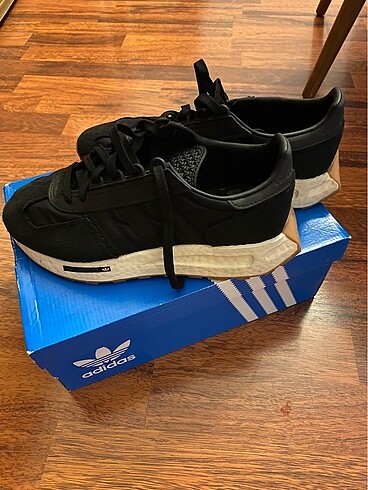 Adidas Adidas retropy e5