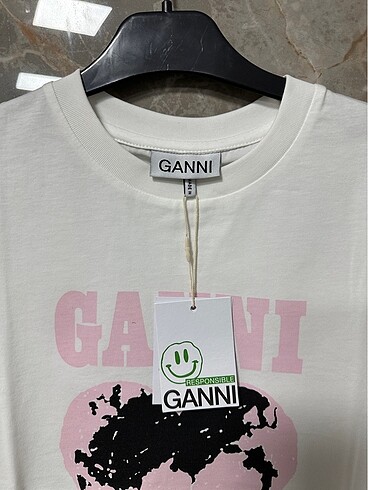s Beden Ganni T-shirt