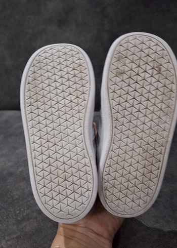 24 Beden Adidas Erkek Çocuk Kot Kumaşlı Spor Ayakkabı