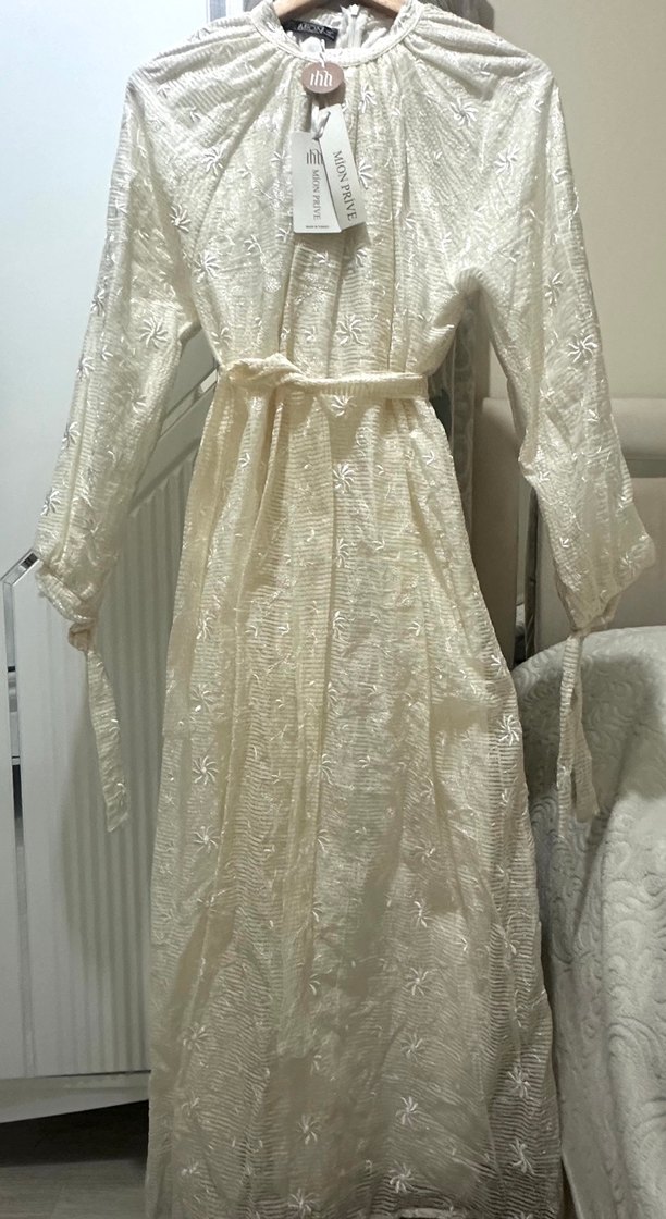 Nakışlı Beyaz Uzun Keten Elbise - Görsel 5