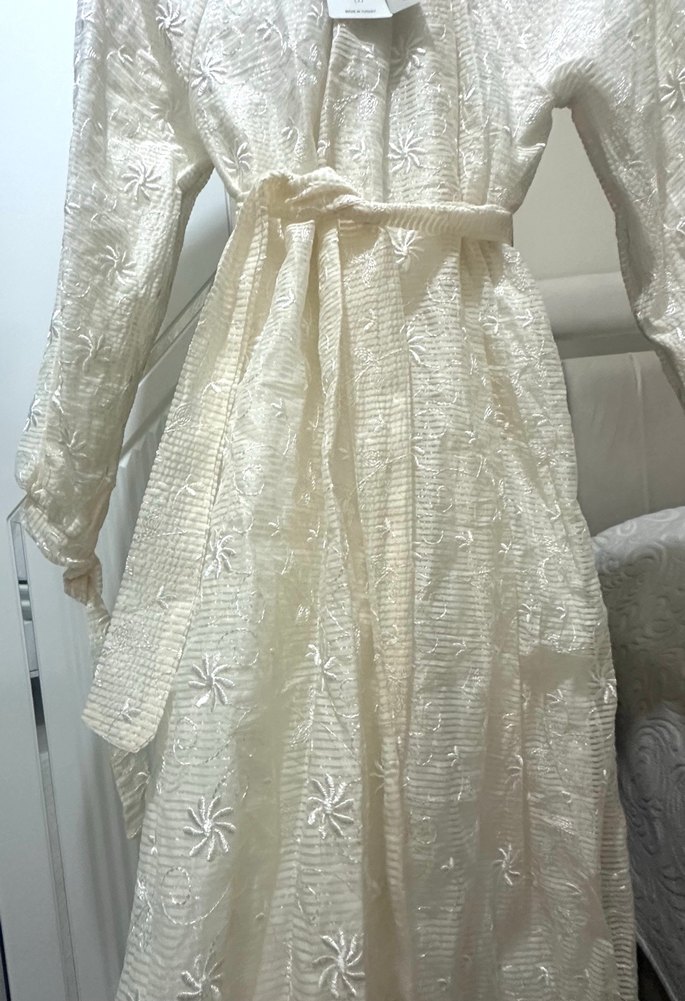 Nakışlı Beyaz Uzun Keten Elbise - Görsel 3