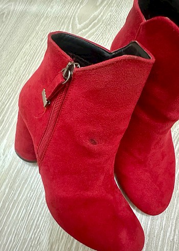 Kırmızı Süet  Kadın Bot - Görsel 3