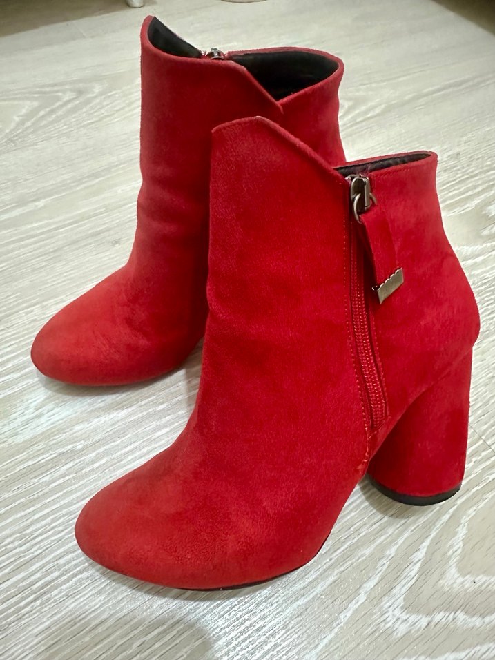 Kırmızı Süet  Kadın Bot - Görsel 4