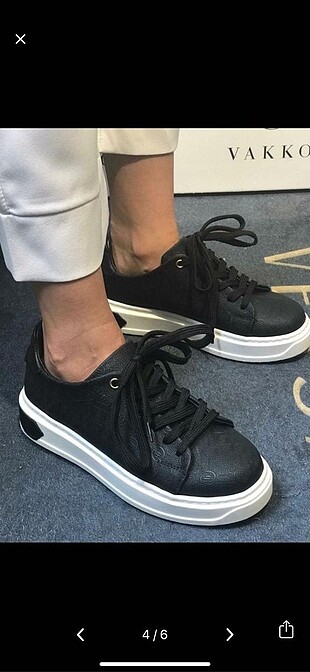 Vakko sneakers