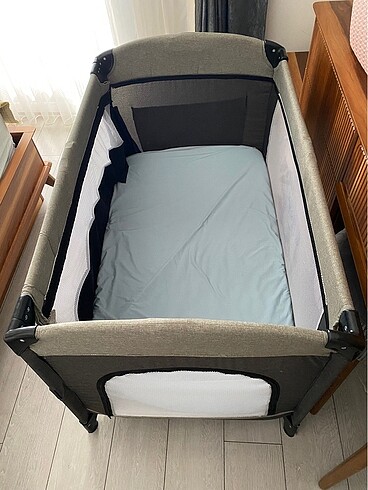 Hoffie Anne yanı park yatak. - Görsel 2