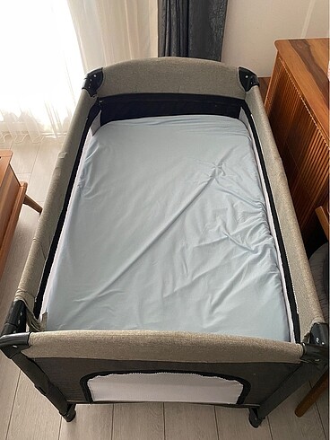 Hoffie Anne yanı park yatak. - Görsel 3