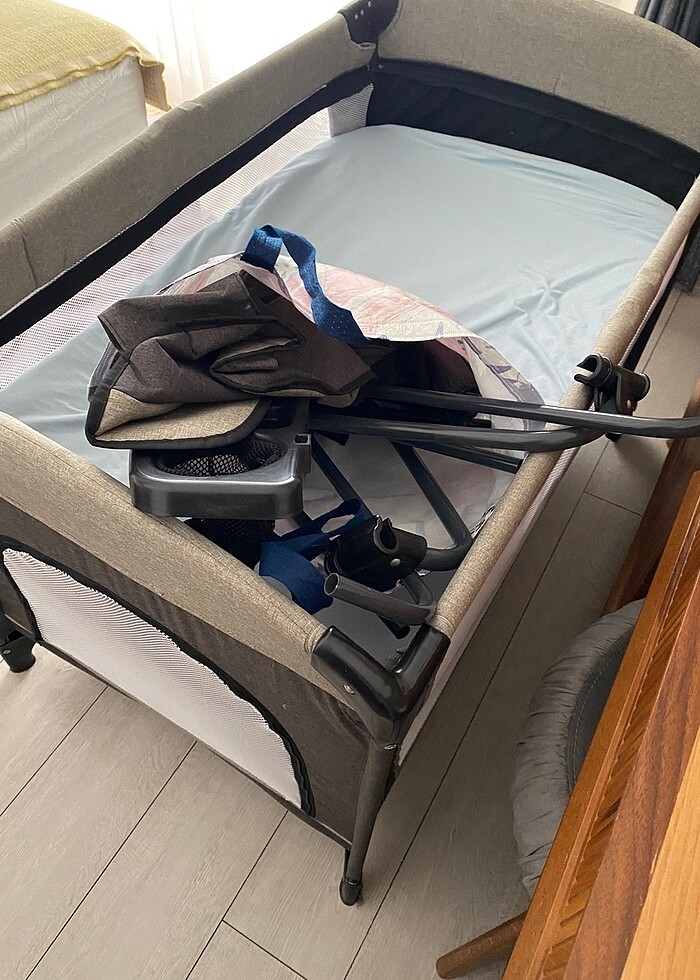 Hoffie Anne yanı park yatak. - Görsel 5