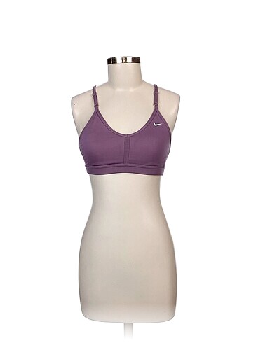 Nike Mini Üst %70 İndirimli.