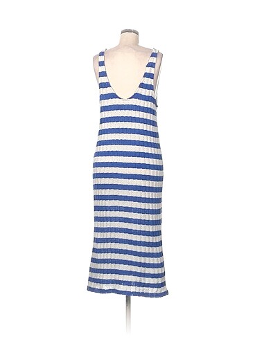 m Beden Pull and Bear Uzun Elbise %70 İndirimli.