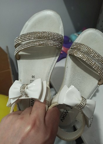 Kız Çocuk Beyaz Fiyonklu Sandalet - Görsel 7