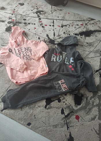 Gri Payetli Uzun Kollu Takım - Görsel 3