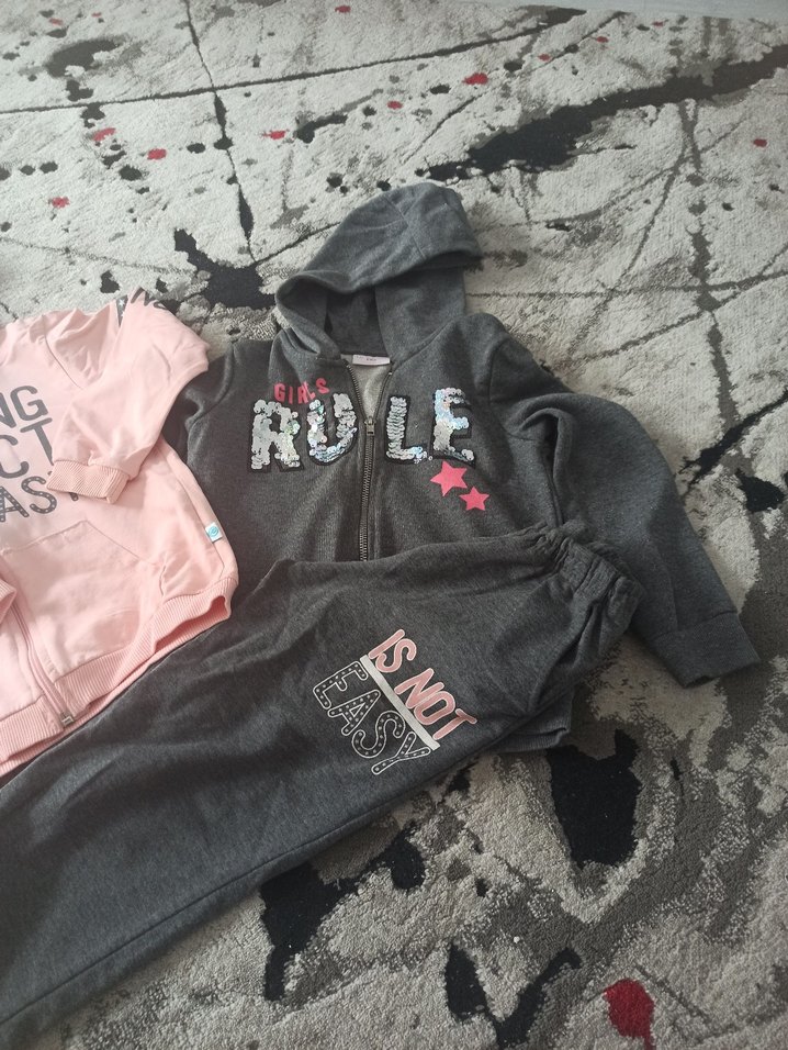 Gri Payetli Uzun Kollu Takım - Görsel 2