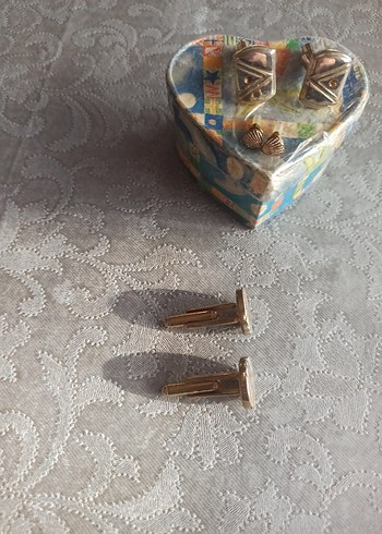 Altın Renkli Minimalist kol düğmesi - Görsel 3