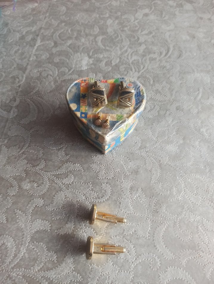 Altın Renkli Minimalist kol düğmesi - Görsel 5