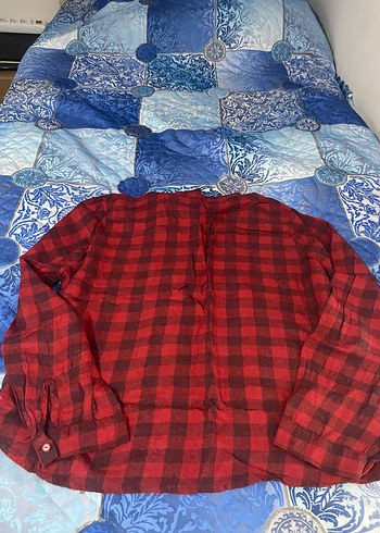 Kırmızı Ekoseli V Yaka Kadın Gömlek - Görsel 6