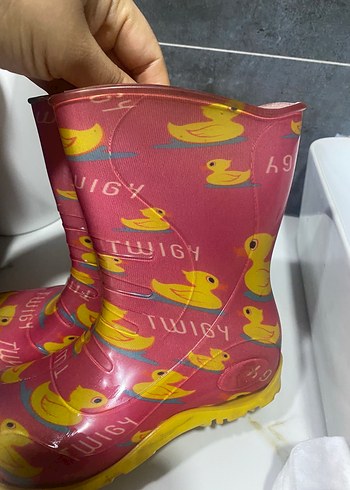 Kız Çocuk Pembe Lastik Çizme Sarı Ördek Desenli - Görsel 3