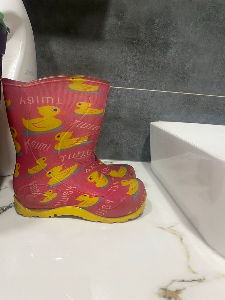 Kız Çocuk Pembe Lastik Çizme Sarı Ördek Desenli - Görsel 2
