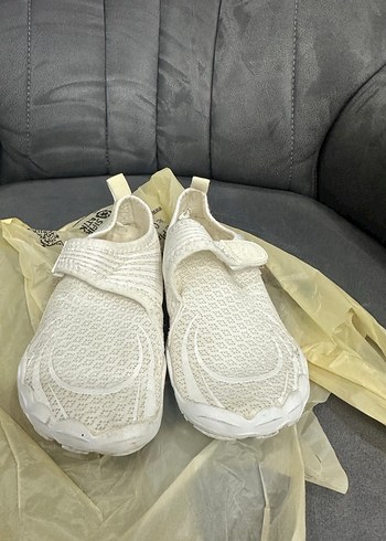 Çocuk deniz havuz ayakkabısı - Görsel 2