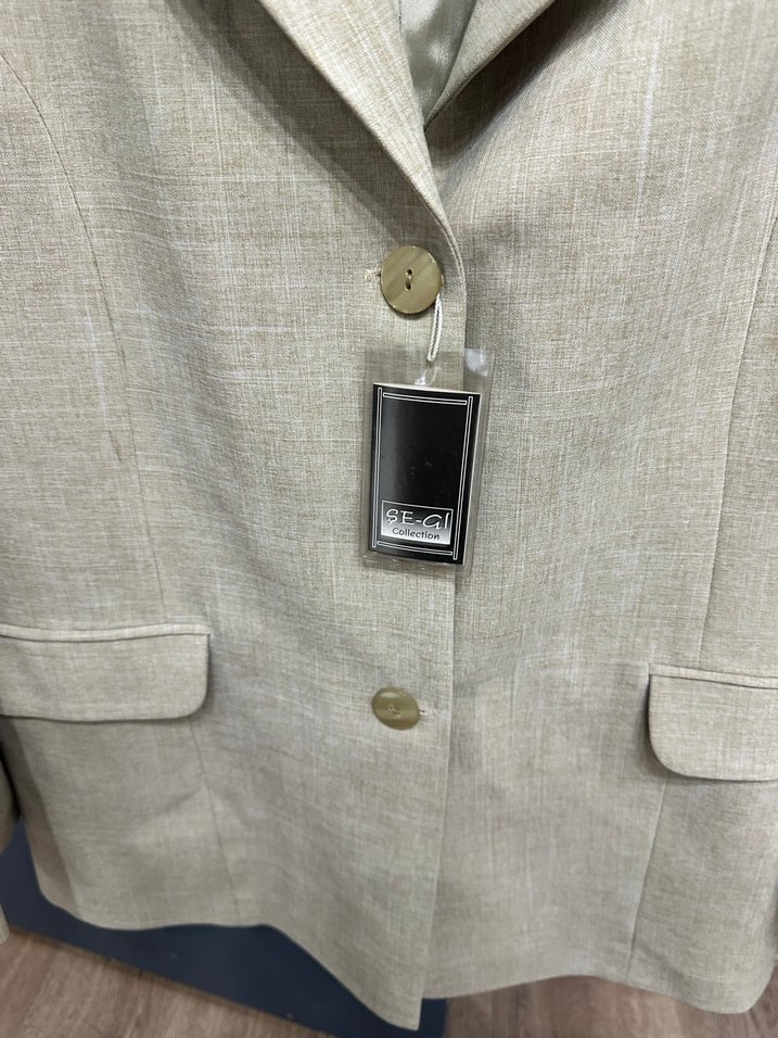 Bej Keten Kumaşlı Düğmeli Kadın Blazer Ceket - Görsel 4