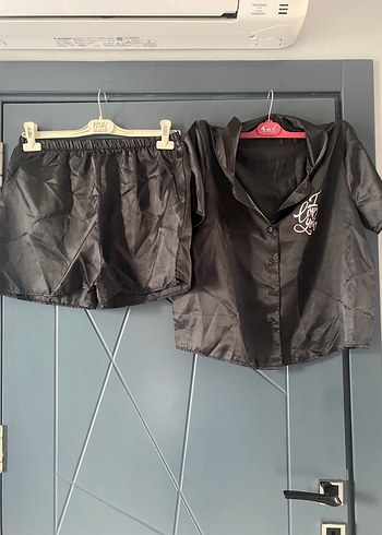 xl Beden Siyah Kısa Kollu Gotik Kadın Pijama Takımı