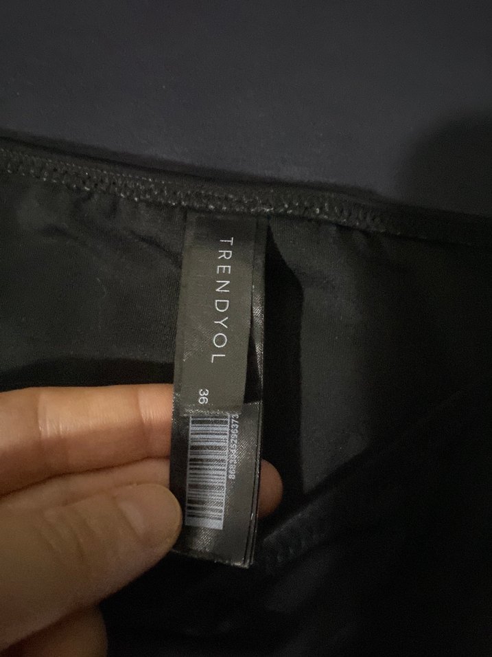 Siyah Kadın Bikini Altı - Görsel 2