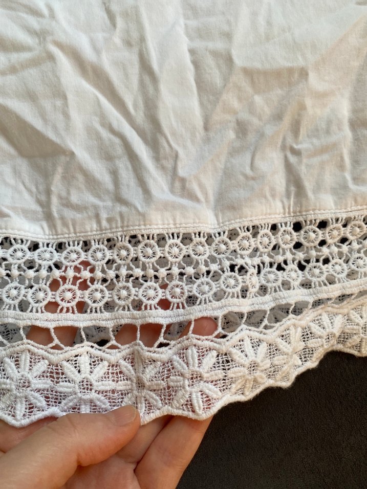 Pamuklu dantel detaylı mini beyaz elbise - Görsel 4