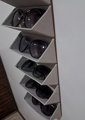 Güneş Gözlüğü organizeri 6 lı - Görsel 2