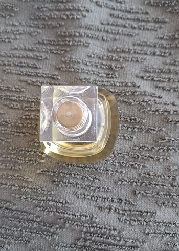 avon little black seffaf Kapaklı Kadın Parfümü - Görsel 2