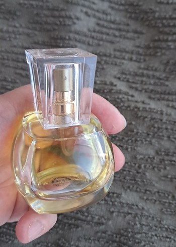 avon little black seffaf Kapaklı Kadın Parfümü - Görsel 3