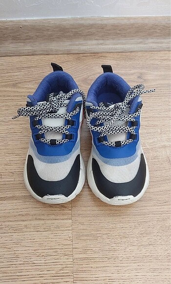 24 Beden ZARA 24 no ayakkabı