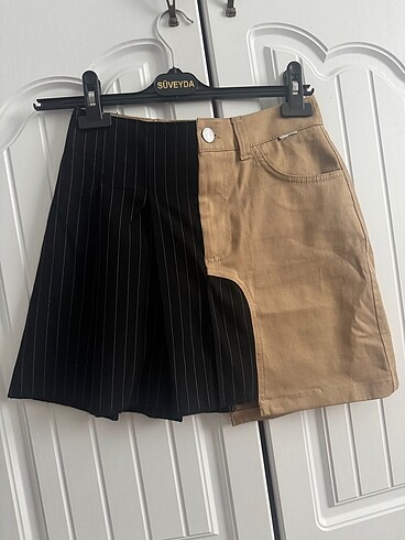 Bershka Mini etek
