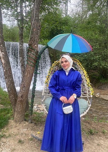 Diğer Canli Mavi Uzun Tesettur Elbise Siklik Ve Rahatlik Bir Arada