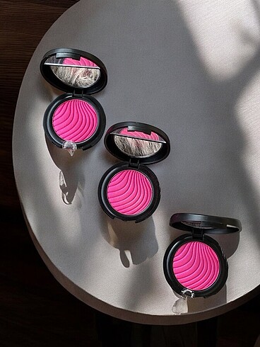 Flormar tekli pembe far