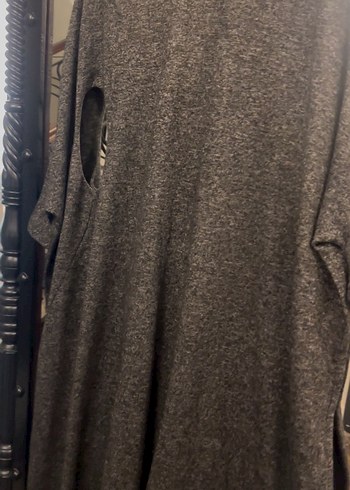 Gri Uzun Yün Elbise Yırtmaçlı - Görsel 2