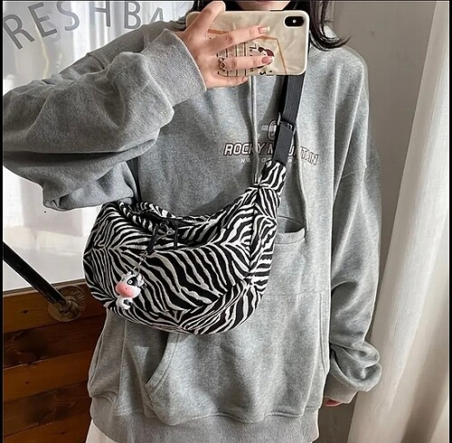 Zebra Desenli Çapraz Çanta