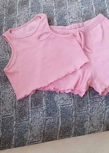 Pembe Kolsuz crop şort takım