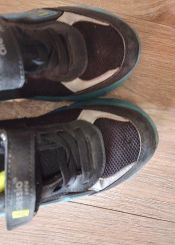 31 Beden Siyah Erkek Çocuk Spor Ayakkabı Velcro 31 numara