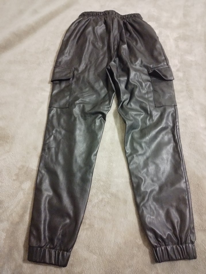 Kadın Siyah Deri Pantolon - Görsel 4