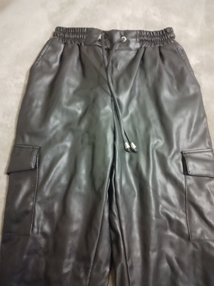 Kadın Siyah Deri Pantolon - Görsel 2