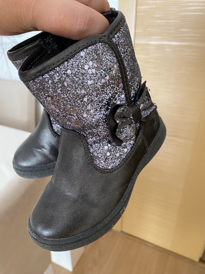 Kız Çocuk Gri Yılan Desenli Tokalı Bot - Görsel 3