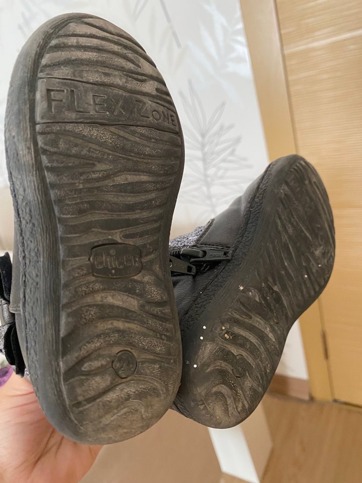 Kız Çocuk Gri Yılan Desenli Tokalı Bot - Görsel 4