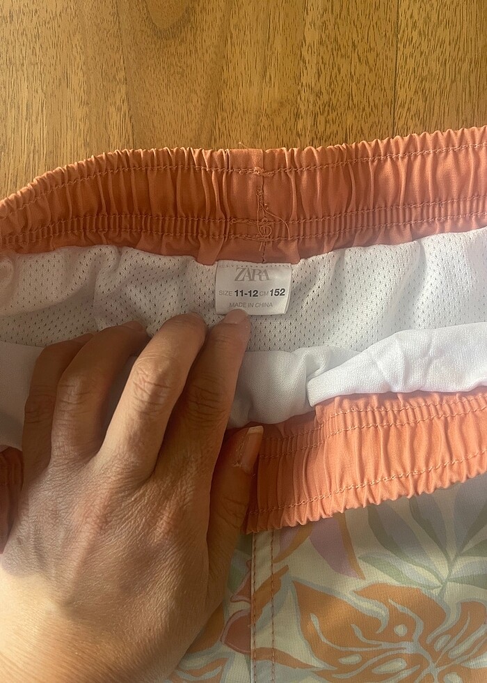 Zara erkek çocuk mayo 11-12 yaş - Görsel 3