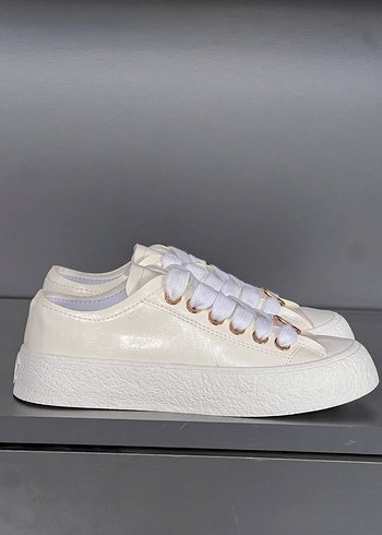 Chanel Beyaz Chanel Stiletto Topuklu Kadın Spor Ayakkabı