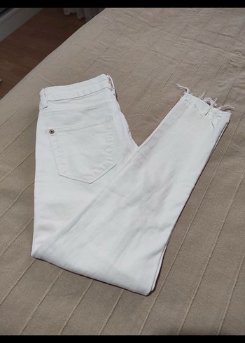 Beyaz Midi Kadın Kot Pantolon - Görsel 4