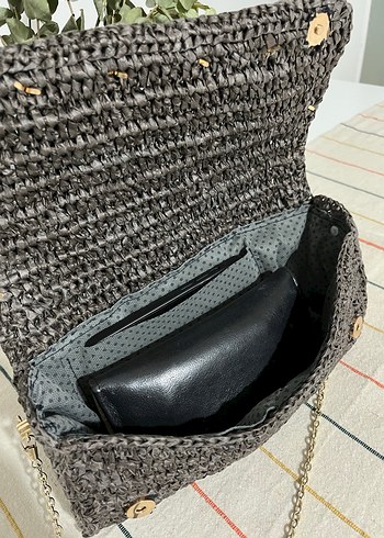 Zincir Detaylı Örgü Kahverengi Kadın Çanta - Görsel 4