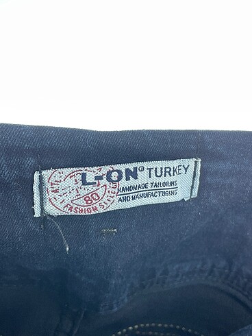 l Beden çeşitli Renk PreLoved Jean / Kot %70 İndirimli.